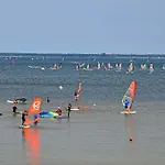 Ahoy Przy Plazy Z Widokiem Na Morze Puck